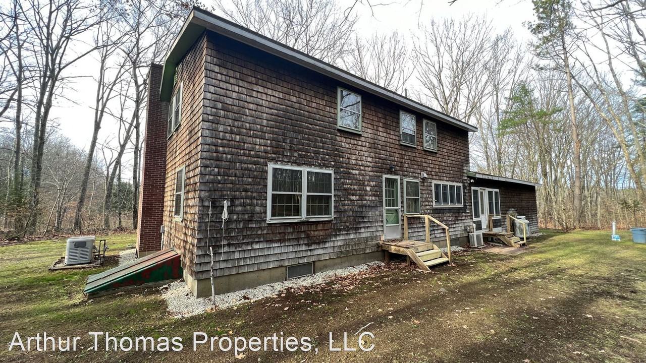 32 Evans Rd - Photo 3 of 26