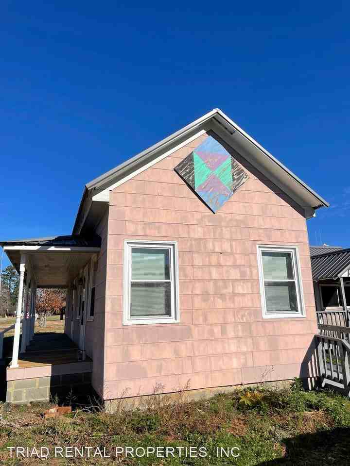 474 S Main St - Photo 3 of 26