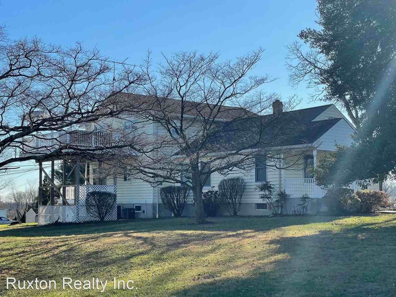 Bellvue Ave - Photo 2 of 3