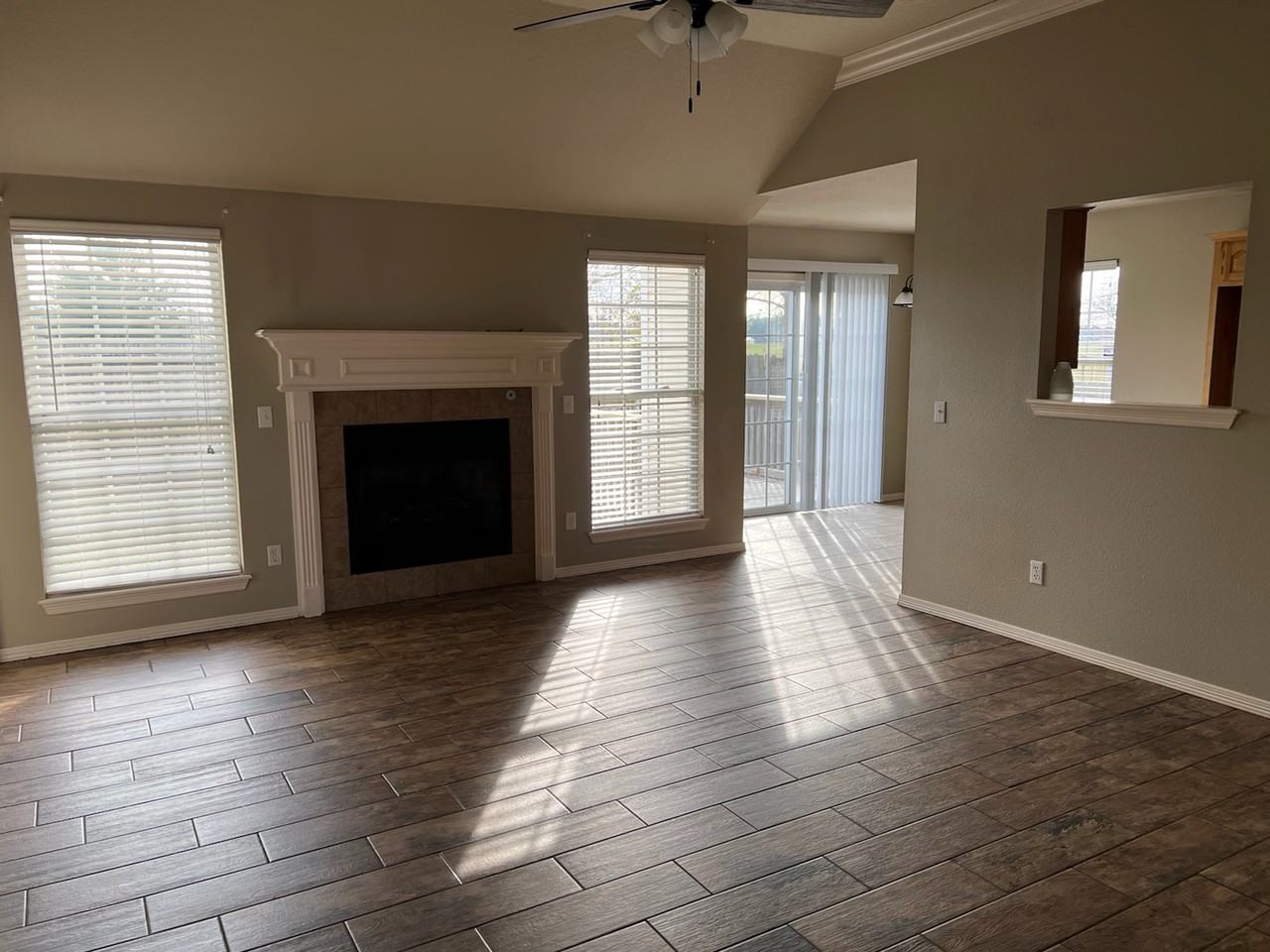 3101 Brushwood Ave - Photo 2 of 14