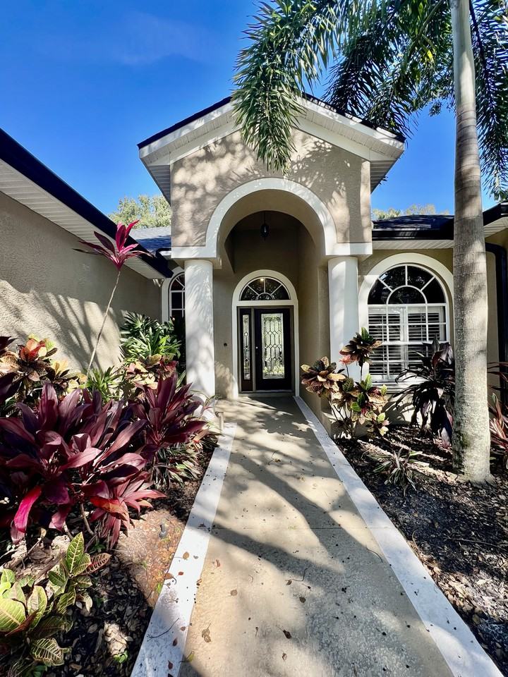 5529 Winhawk Way - Photo 2 of 42