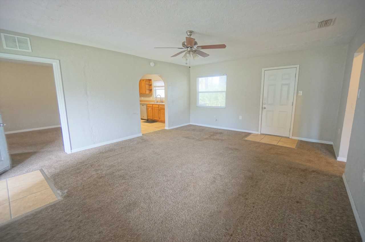 1001 W Grace St - Photo 3 of 21