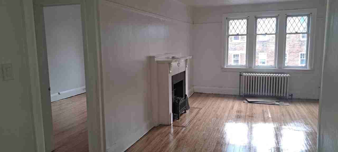 82 Willow Avenue - Photo 2 of 5