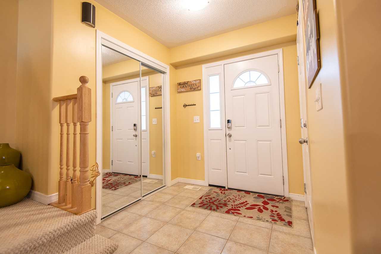 45 Lisbeth Crescent - Photo 3 of 23