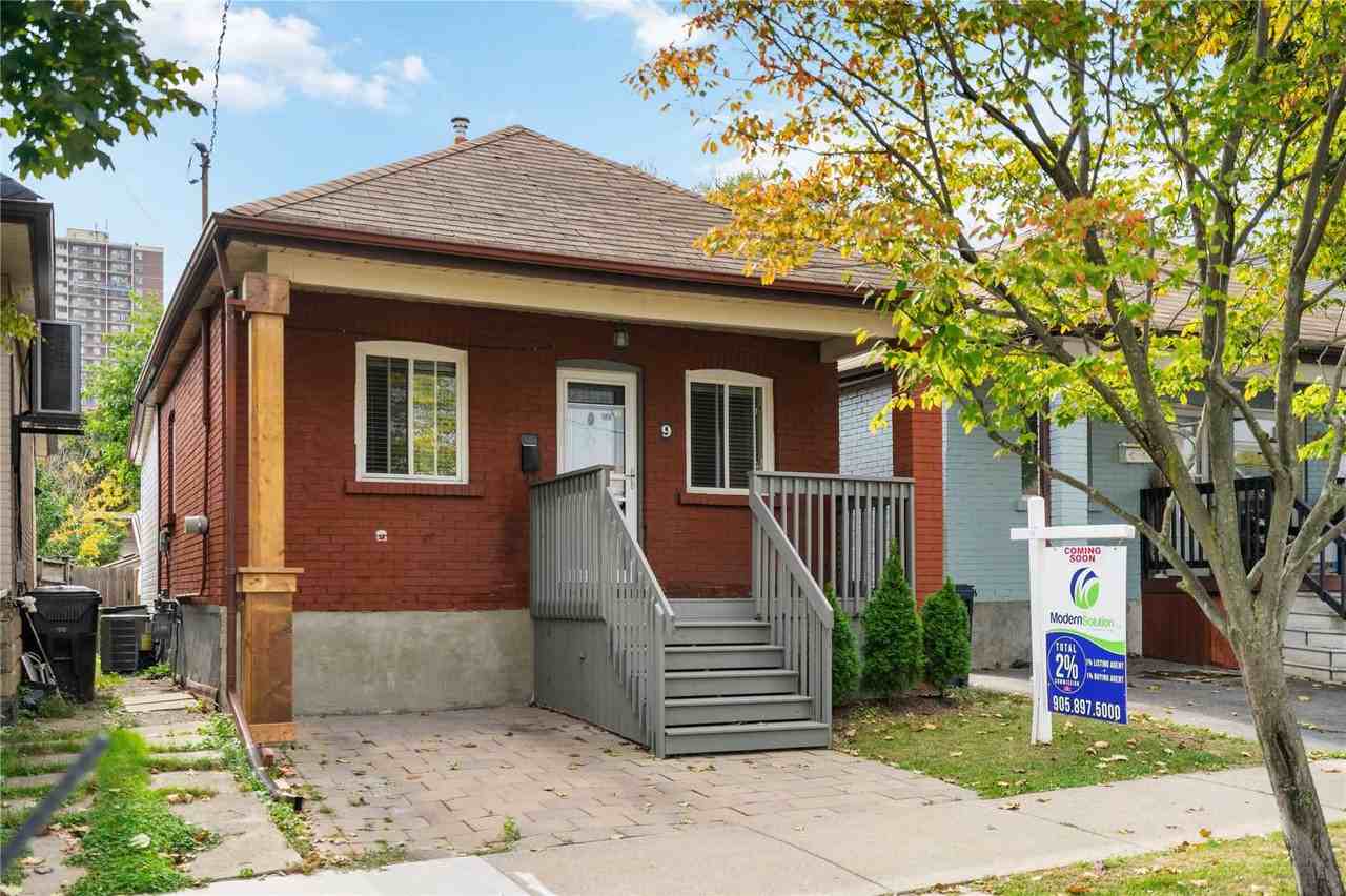 9 Maple Bush Avenue - Photo 3 of 25