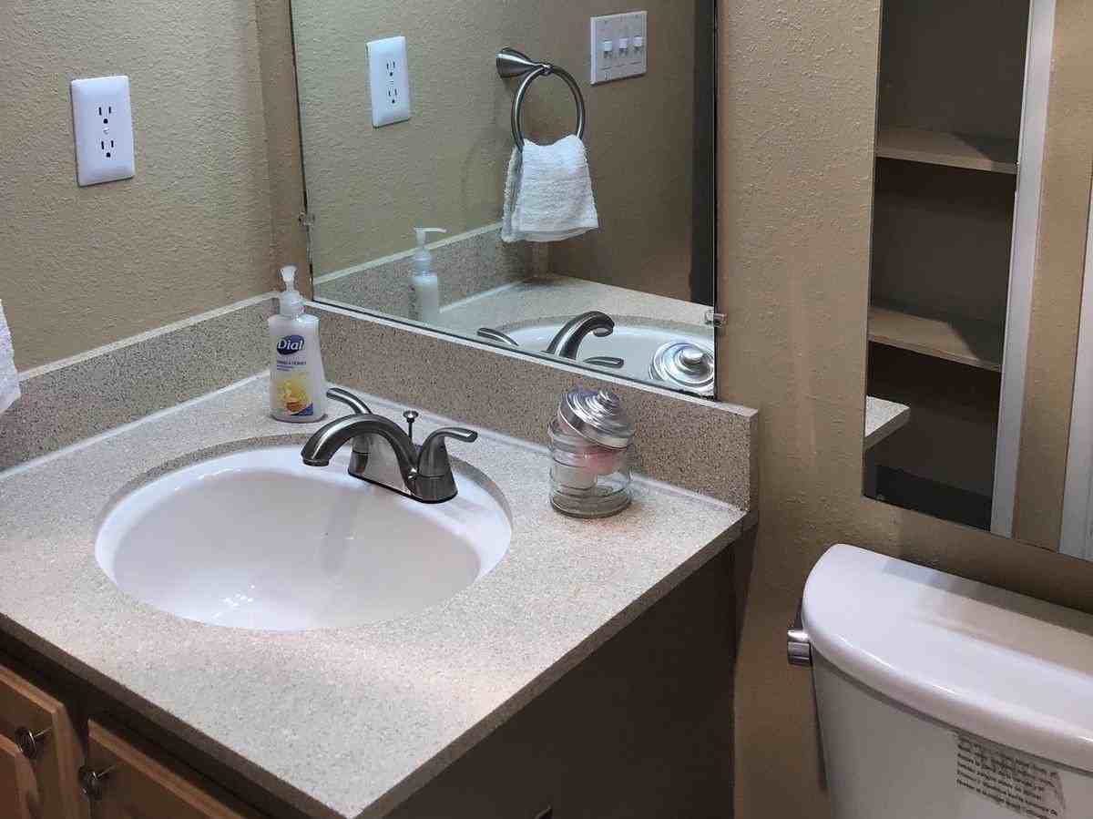 4727 200th St Sw - Photo 2 of 9