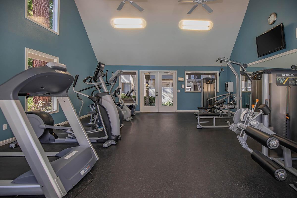 3825 Garden Grove Blvd - Photo 4 of 13