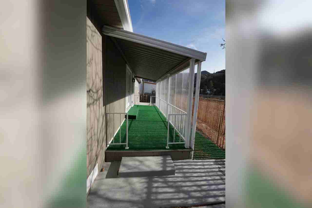 613 613 Miner St Idaho Springs CO 80452 - Photo 3 of 10