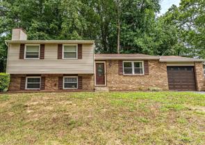 2126 Briarwood Dr - Photo 1 of 1