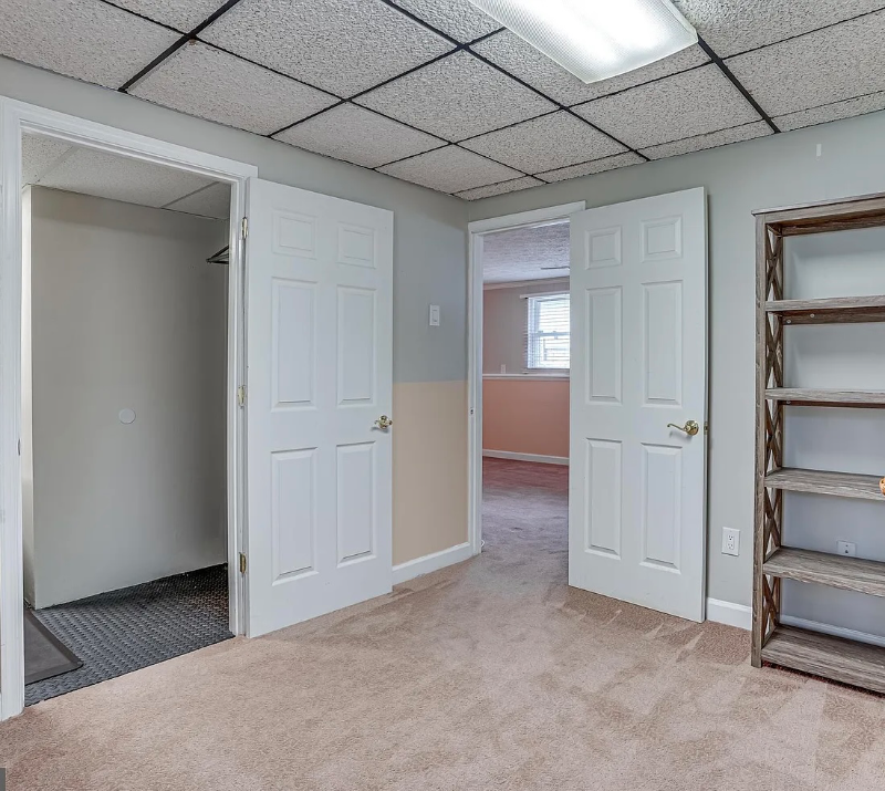 2126 Briarwood Dr - Photo 6 of 15