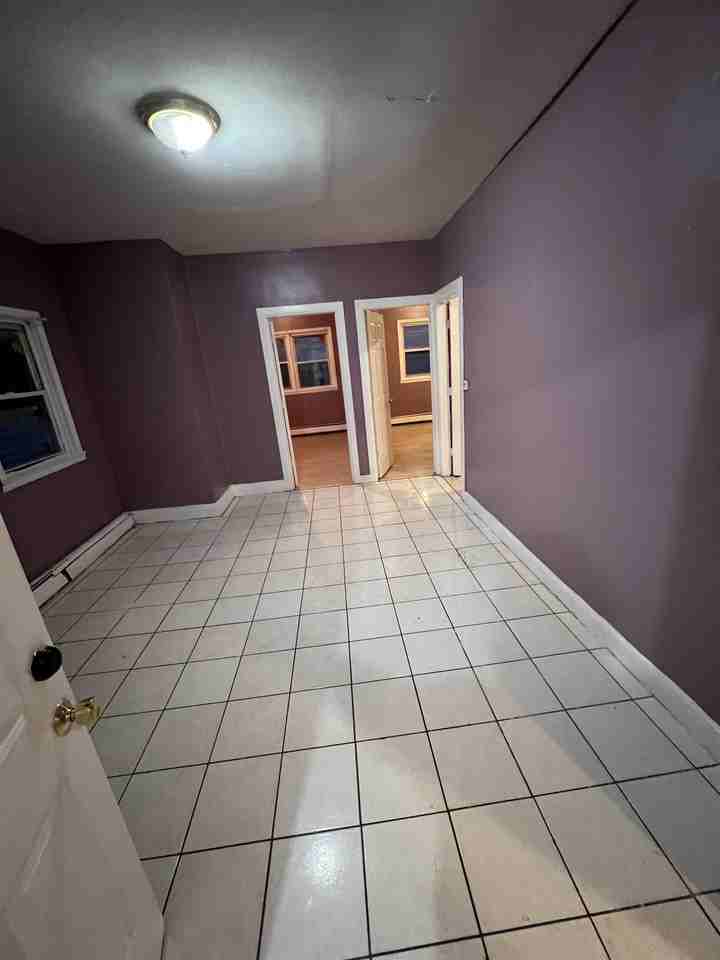 44 W 54th St #2r - Photo 2 of 7