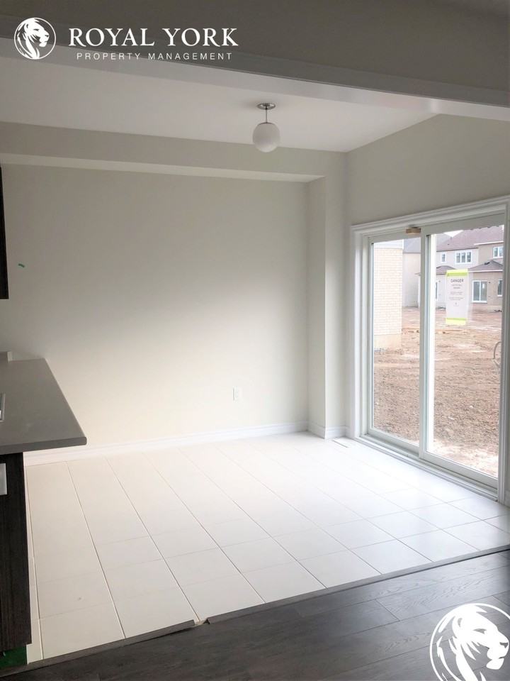 107 Cottonwood Cres - Photo 2 of 44