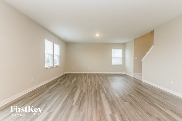 2476 S Carlota Dr - Photo 3 of 15