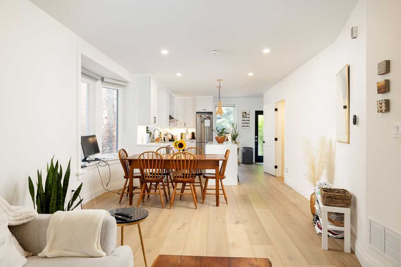 Trinity Bellwoods - Photo 6 of 26