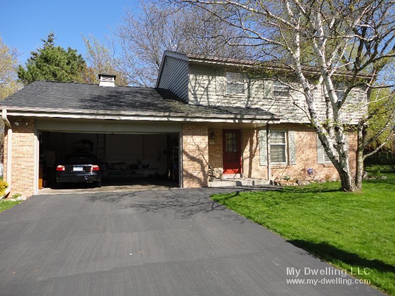 6410 N Bittersweet Ln - Photo 2 of 17