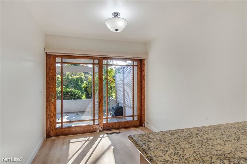 2952 Quedada - Photo 3 of 10
