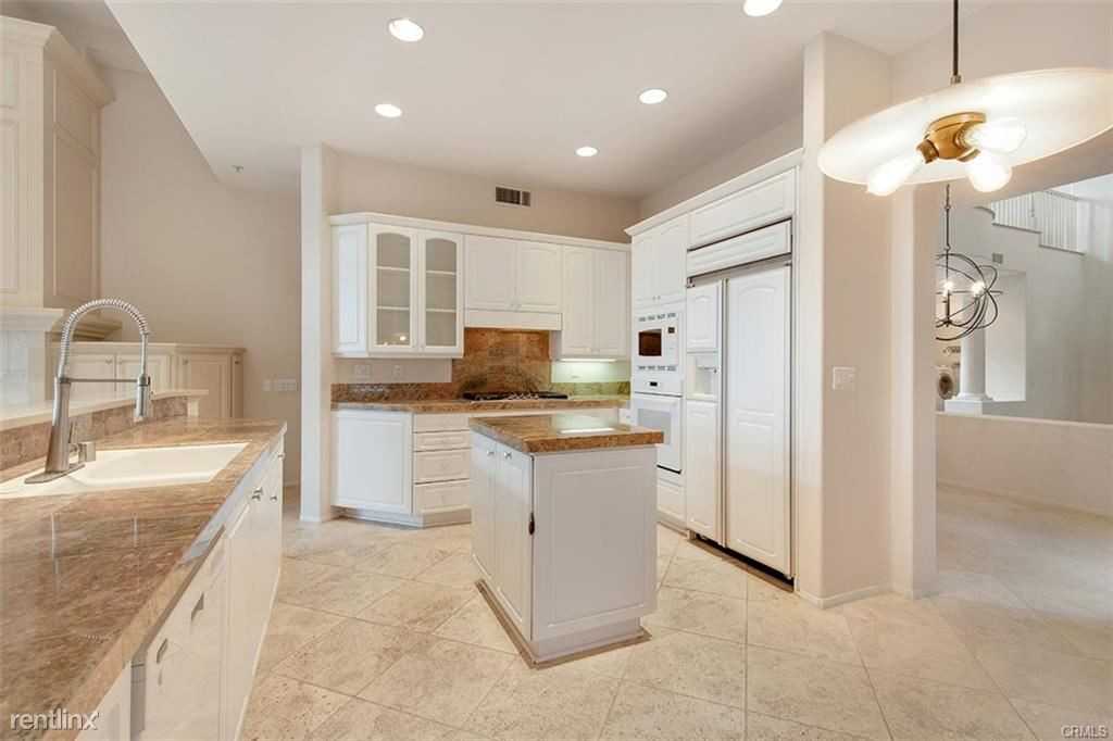 18 Mattina Dr - Photo 3 of 6