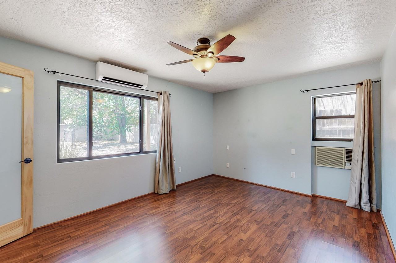 1321 Lobo Pl Ne #1 - Photo 2 of 15