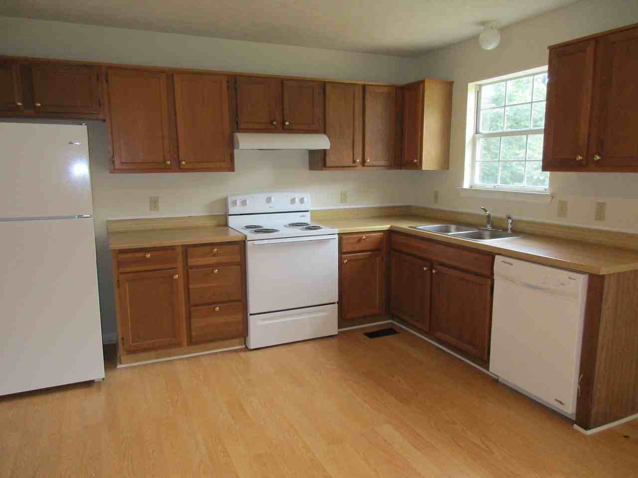 4277 Valley Grove Dr - Photo 3 of 6