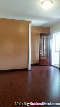 4930 Hiawatha Ave - Photo 3 of 12