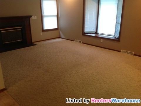 1338 Sunnydale Cir - Photo 3 of 11