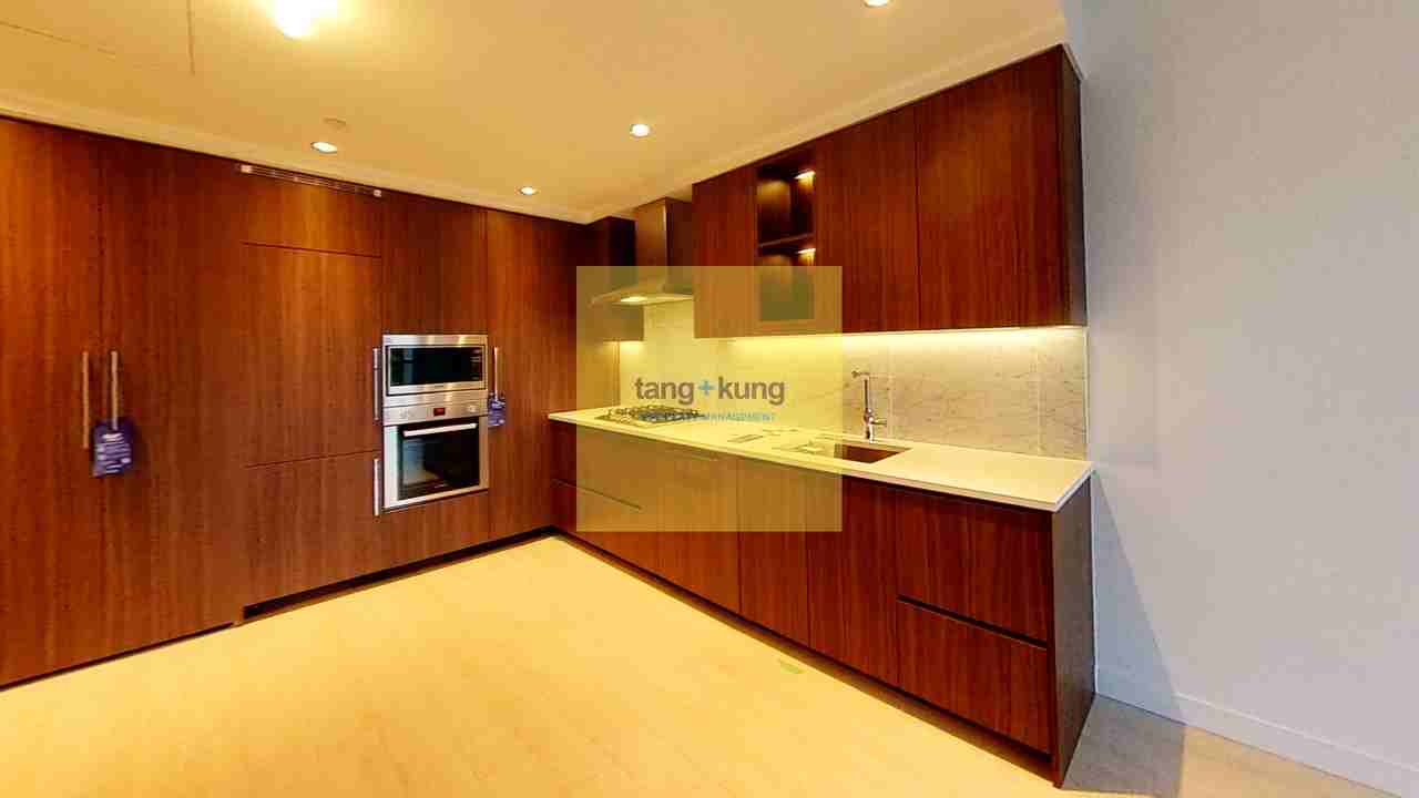 4720 Lougheed Highway