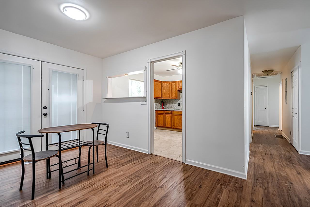 Holiday Blvd - Photo 4 of 24