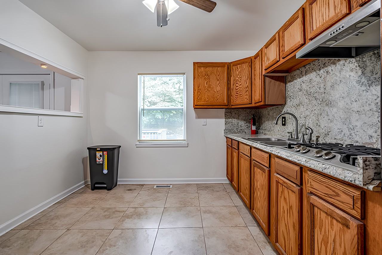 Holiday Blvd - Photo 3 of 24