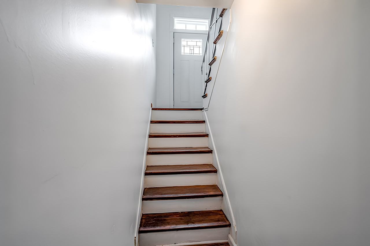 Holiday Blvd - Photo 5 of 24