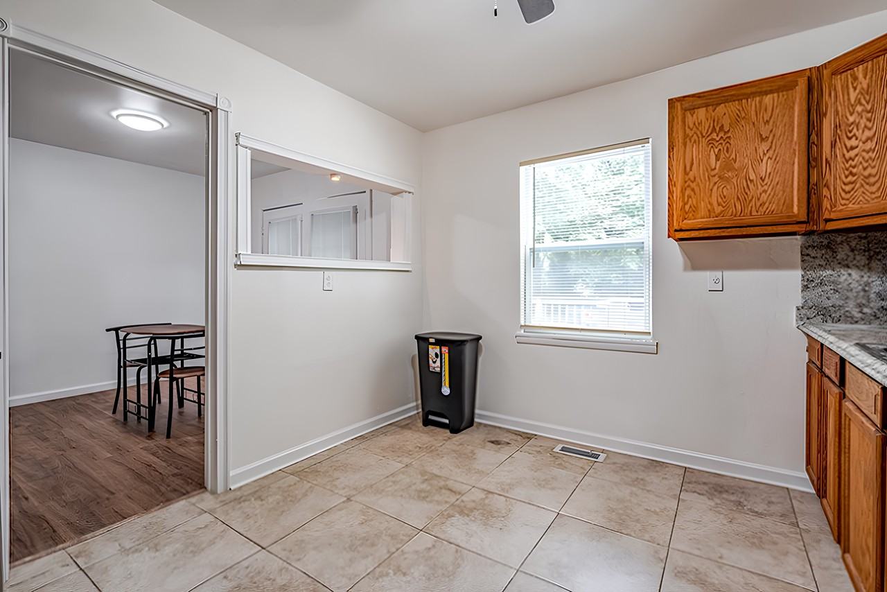 Holiday Blvd - Photo 6 of 24