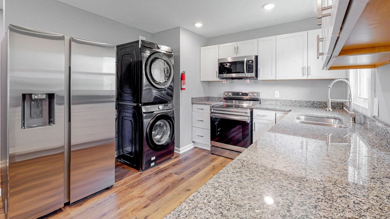 Whitworth Dr Sw - Photo 5 of 13