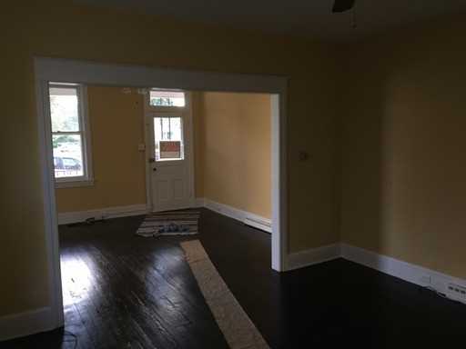 522 W Howard St - Photo 2 of 14