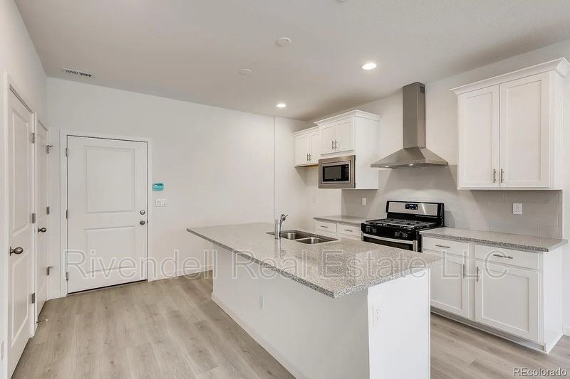 7840 Horsebrush Ln #B - Photo 4 of 15