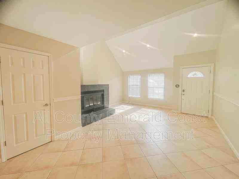 539 Azalea Dr #10 - Photo 3 of 15