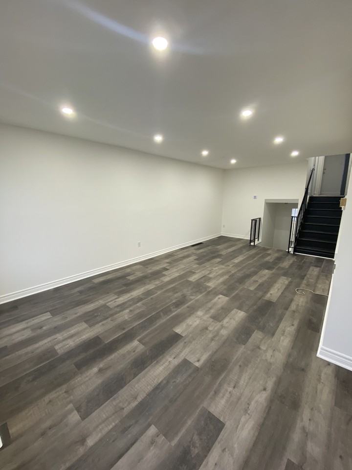 10 Exeter Drive - Photo 3 of 14