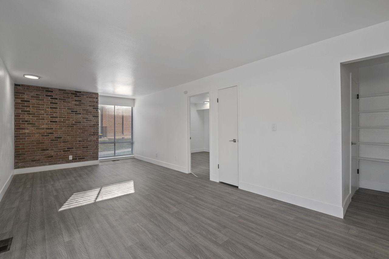 The Franklyn Apartments - Photo 6 of 18