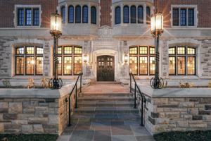 featured image of 2 Clarendon Ave