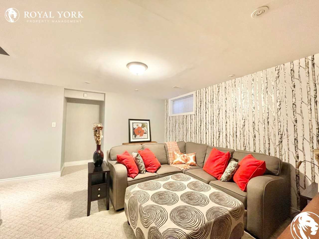 3 Palmer Dr #2 - Photo 2 of 17