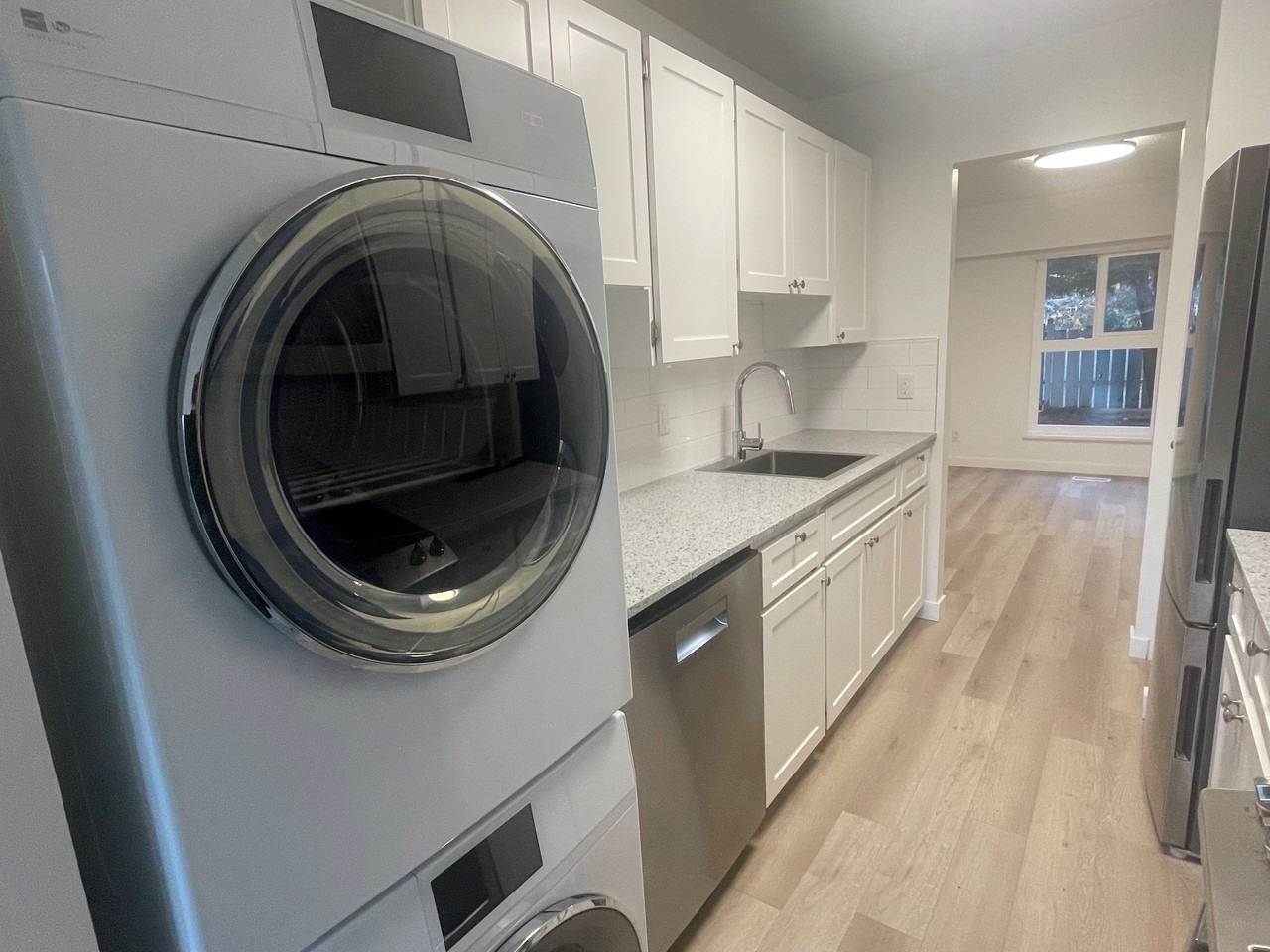 3062 Baird Rd - Photo 2 of 50