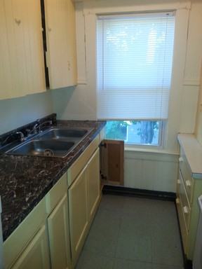 33 Ida St #2 - Photo 2 of 7