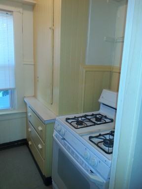 33 Ida St #2 - Photo 3 of 7