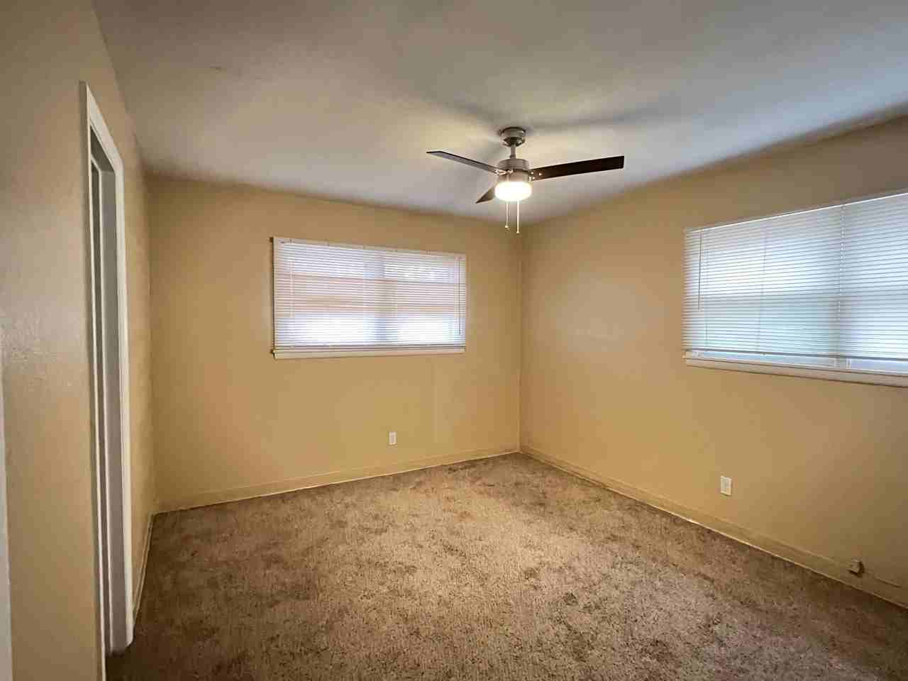 3305 Thomas Ave #1 - Photo 5 of 10