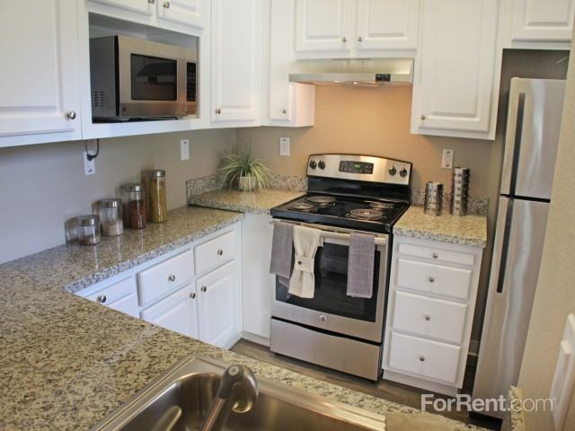 Sonterra - Photo 2 of 33