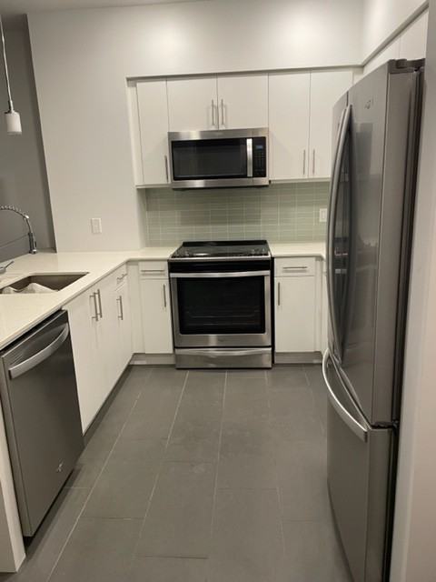 QUEEN ST. SOUTH (219-399) - Photo 2 of 12