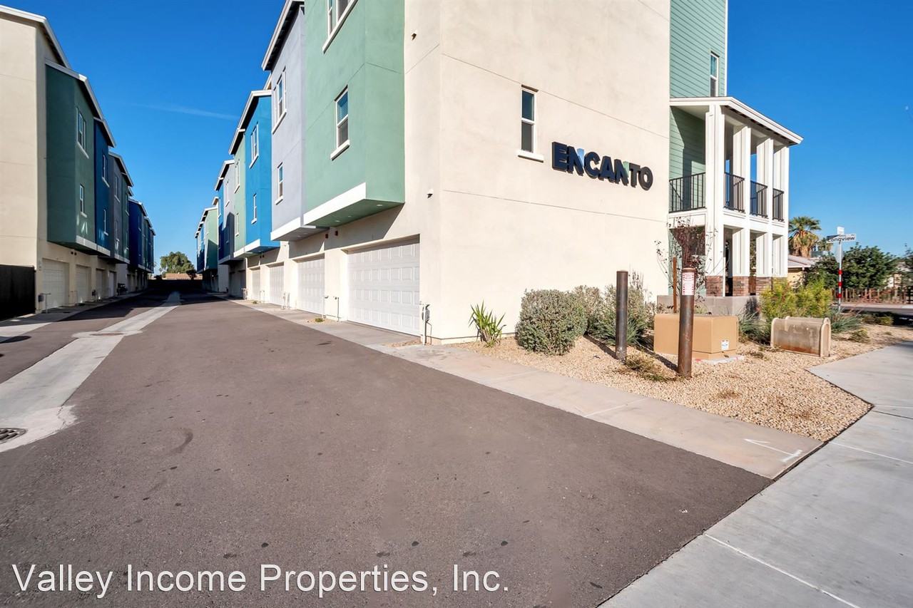 Encanto Townhomes - Photo 3 of 30