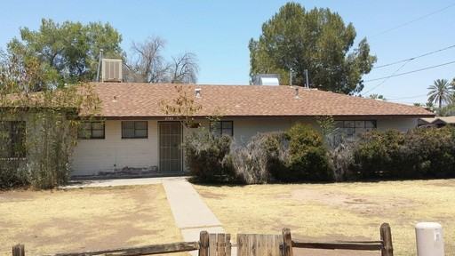 2742 E Willetta St #B - Photo 2 of 4