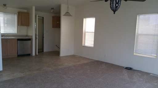 9705 E 38th Ln - Photo 2 of 8