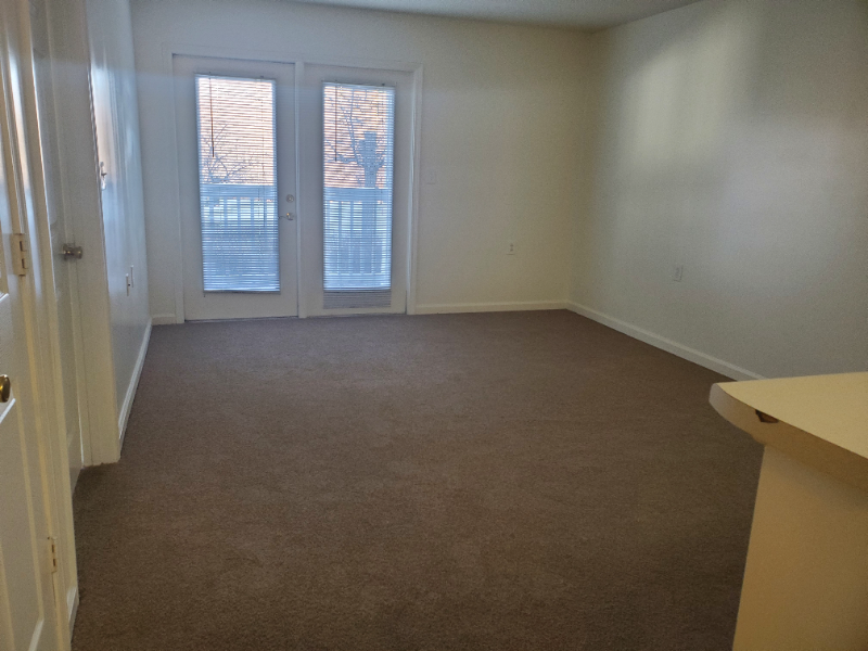 109 Ridgewood Ln - Photo 3 of 6