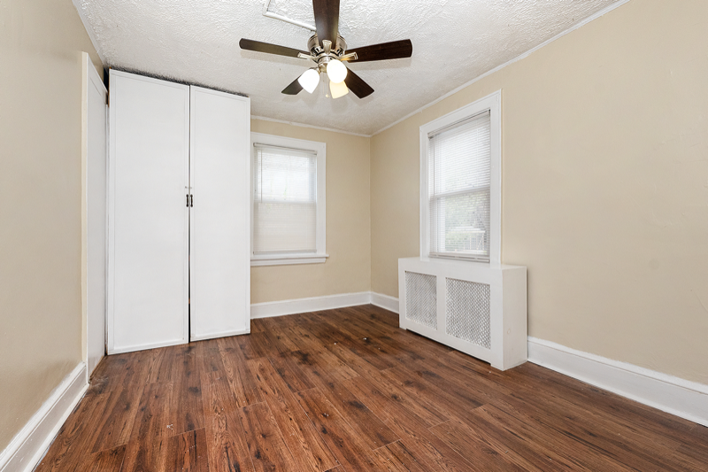 13 Inwood Pl - Photo 2 of 14