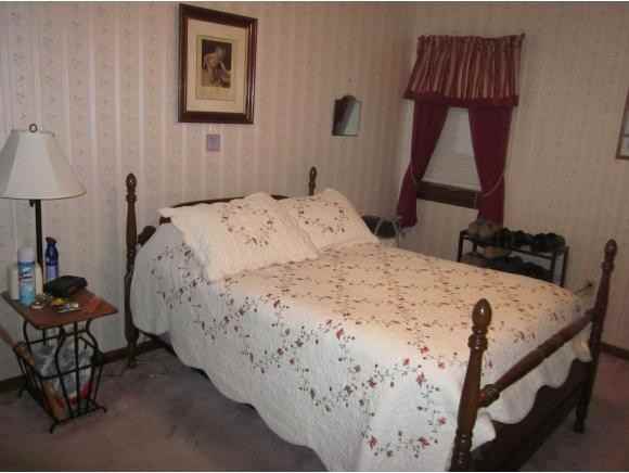 28 Liberty Ave - Photo 2 of 8